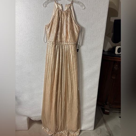 Weddington Way Isabelle Sequin Gold Long Dress Size 4 - Picture 1 of 4